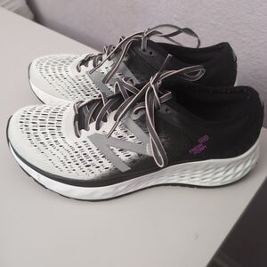 New Balance Fresh Foam 1080v9 Women's Size 8.5 Running Shoes
